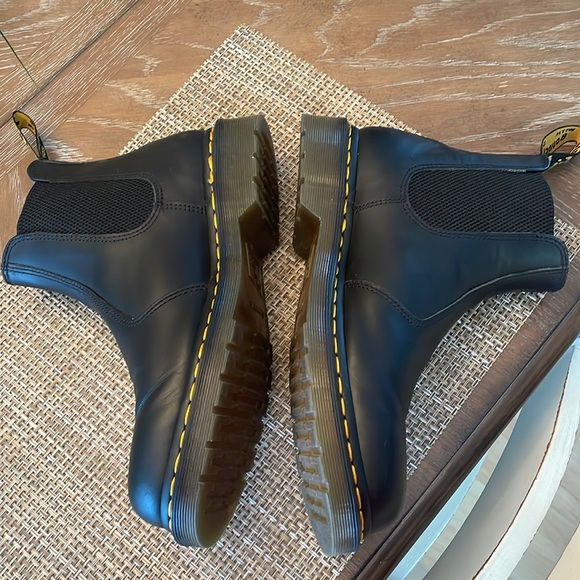 Dr. Martens's ankle boots - Picture 2 of 9